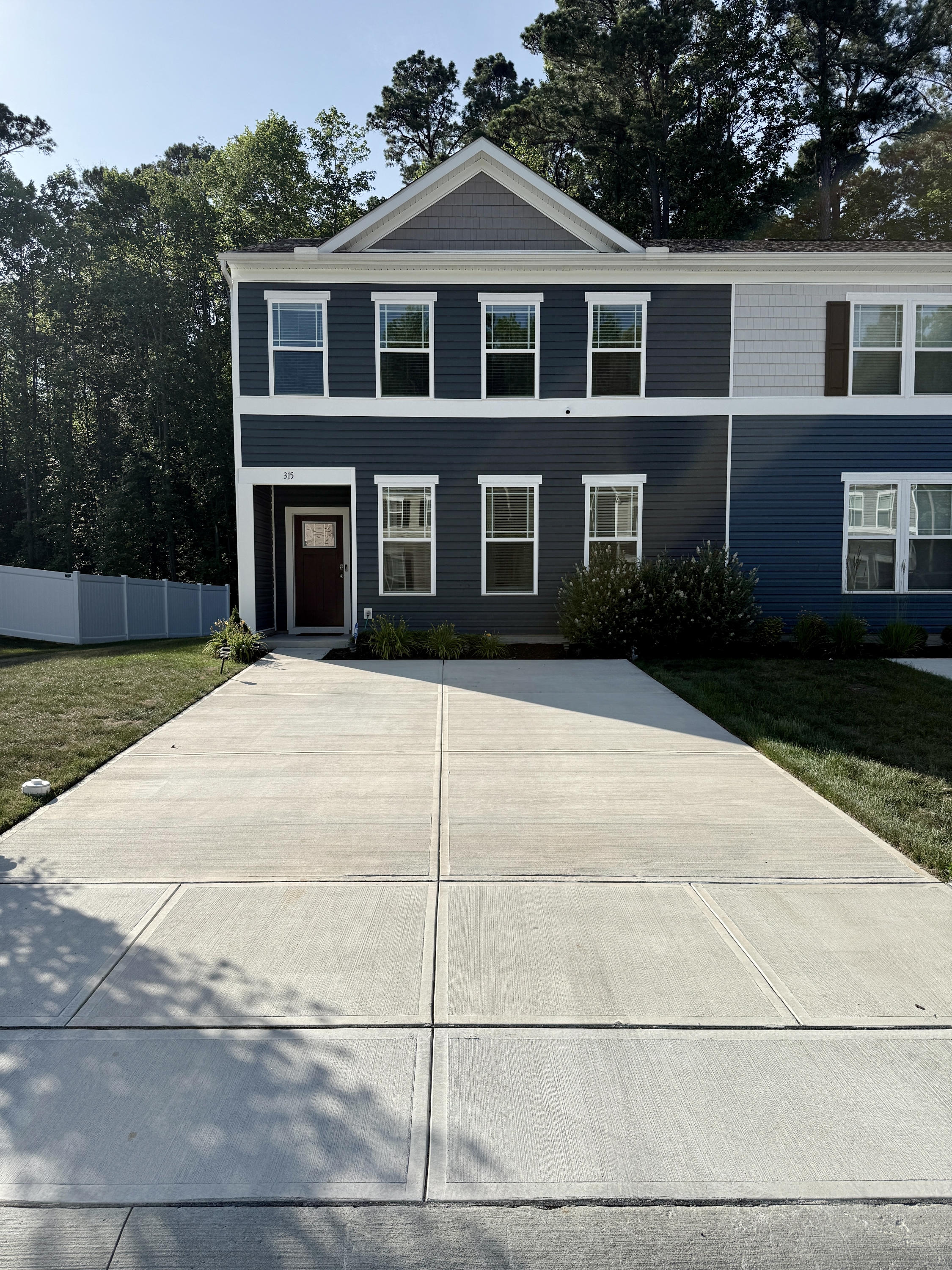 315 Currant Cir