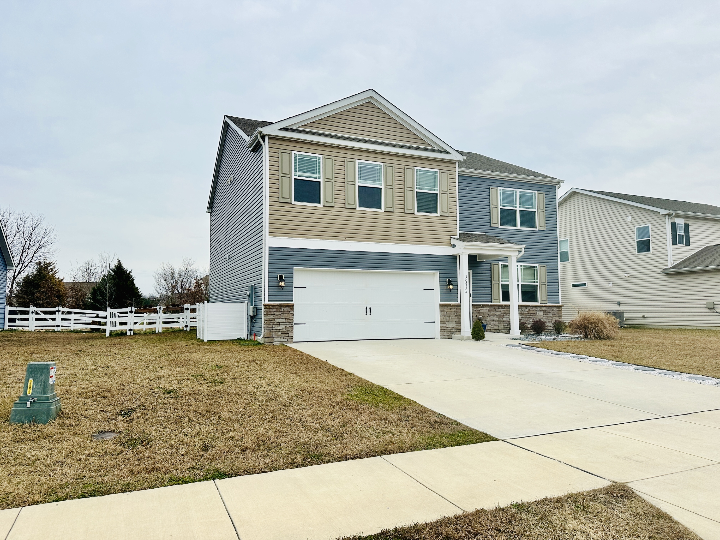 Property thumbnail image